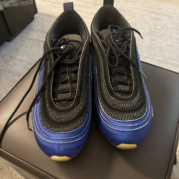 Men’s Nike Airmax - Picture 1 of 4